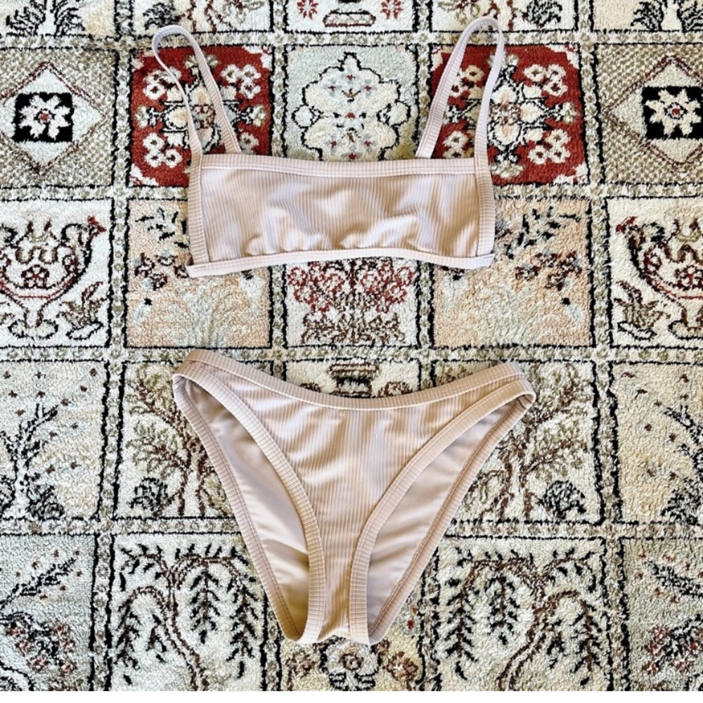 ISO ISO !! Pacsun bikini